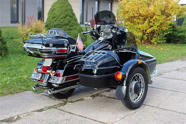 velorex 563 blakusvāģis